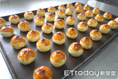 10大鐵窗美食公開　蛋黃酥4小時賣7萬顆超夯