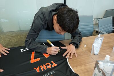 中信學院女籃驚艷小巨蛋！中信金管學院舉辦感恩茶會　揭產學合作發展元年