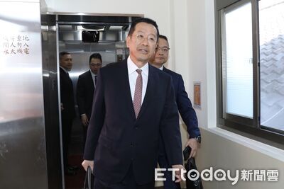 1.25兆軍購秘密會議綠委全到「藍委僅1人出席」　白委認真研讀+討論