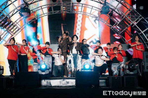 ▲森林公園化身電音舞台。（圖／記者楊晨東翻攝）