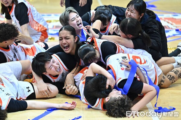 ▲▼2026UBA大專籃球聯賽女子冠軍戰世新大學延長賽驚險勝出拿下冠軍。（圖／記者李毓康攝）