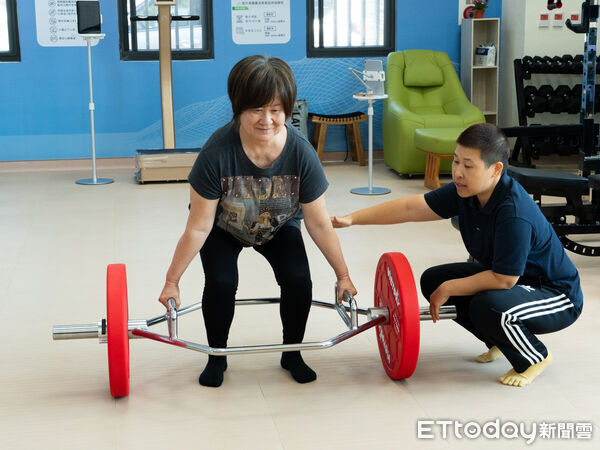 ▲台南市立醫院「肌廠實驗室－智慧運動中心」揭幕，導入AI打造個人化運動處方。（記者林東良翻攝，下同）