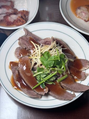 ▲▼大榮肉粥。（圖／小虎食夢網授權提供）