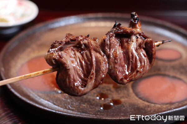 ▲▼復刻大阪名店「燒鳥すみか」4/22開幕　15道式套餐3000元有找。（圖／記者黃士原攝）