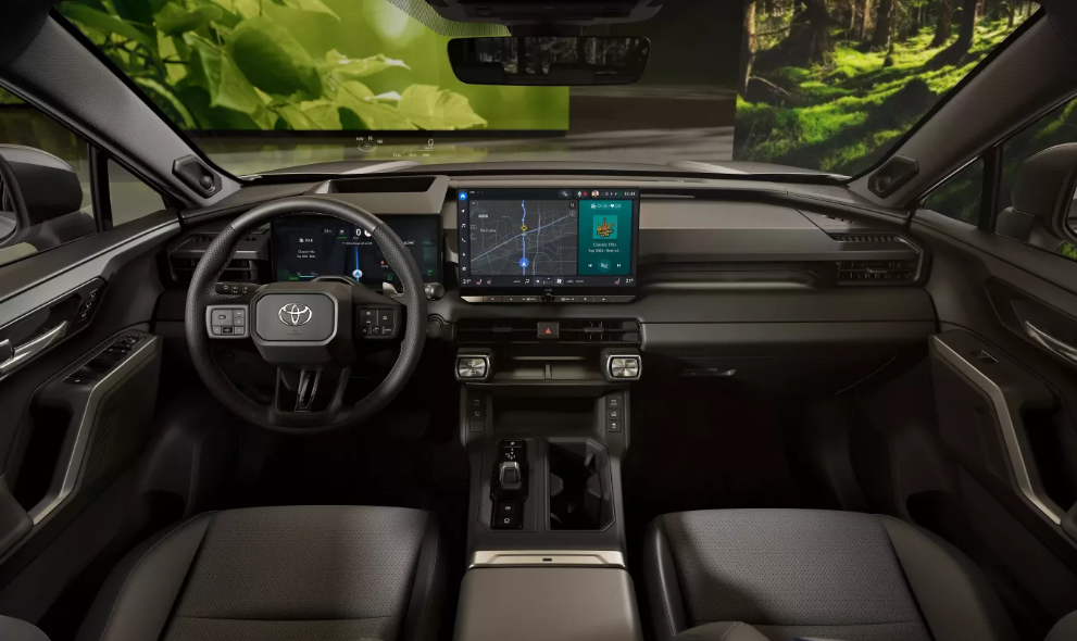▲RAV4 PHEV海外推最新入門款！經銷端持續透露台灣有導入規劃。（圖／翻攝自TOYOTA）
