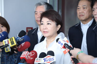 噴辣椒水凸槌分局長丟官原因曝　盧秀燕：出席專案會議卻不承認