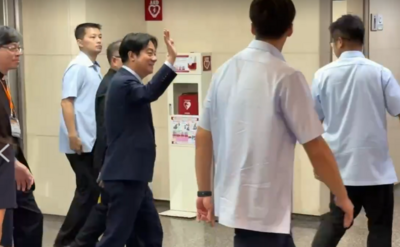 快訊／辣椒水之亂真相逆轉風向　賴清德「微笑揮手」沒說話