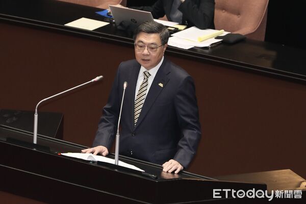 ▲▼行政院長卓榮泰報告「115年度中央政府總預算案」編製經過並備詢   。（圖／記者劉耿豪攝）