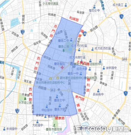 ▲台南火車站站前廣場施工將進行管線汰換，3區共18里停水23小時。（記者林東良翻攝）
