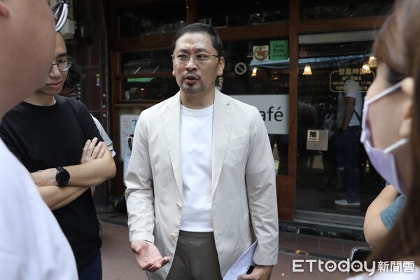 ▲▼台師大教授翁士航召開記者會回應說明  。（圖／記者劉耿豪攝）