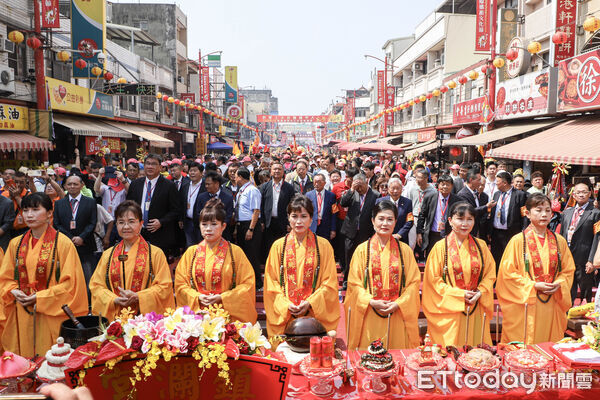 ▲▼  大甲媽駐駕新港奉天宮 萬人齊聚祝壽大典共祈平安  。（圖／嘉義縣政府提供）