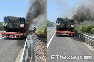 快訊／車輪起火延燒國軍登陸車！　拖板車運將急靠路肩求援