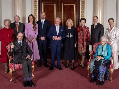 凱特王妃緬懷女王伊莉莎白二世　戴傳承珍珠紀念其百歲冥誕