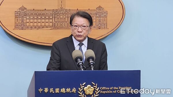 ▲▼總統府召開臨時記者ㄇ會，秘書長潘孟安出席。（圖／記者呂佳賢攝）