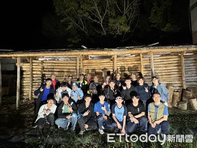 獨 ∕ 帶領台中一中體驗原鄉夜間狩獵  和平國中與部落獵人共同協助