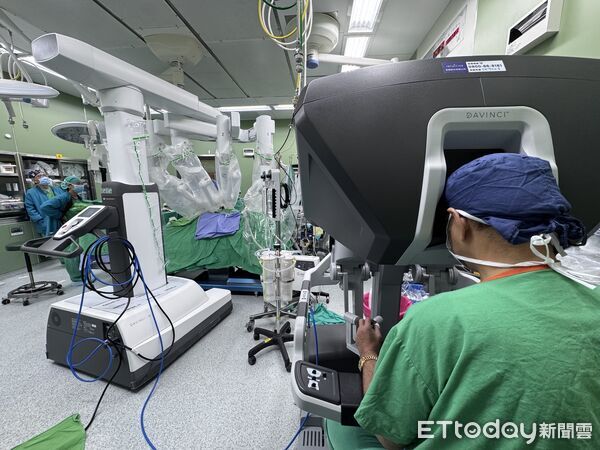 ▲▼   大林慈濟見證「腎」情告白！妻捐腎助夫重返事業高峰   。（圖／大林慈濟醫院提供）