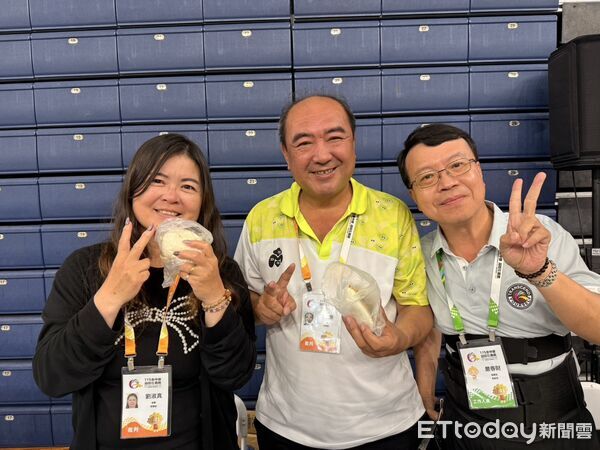 ▲▼  全中運拳擊賽挑燈夜戰 嘉義縣府化身「最強後援」在地美食全天候暖心應援   。（圖／嘉義縣政府教育處提供）