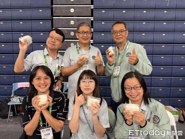 ▲▼  全中運拳擊賽挑燈夜戰 嘉義縣府化身「最強後援」在地美食全天候暖心應援   。（圖／嘉義縣政府教育處提供）