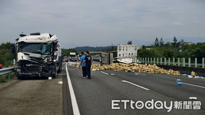快訊／國道3號南向嘉義水上段「2大貨車擦撞」　全線封閉搶救中