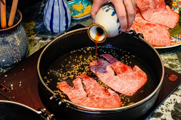 大安區「全包廂式」正宗關西風壽喜燒！傳承京都百年老店火候