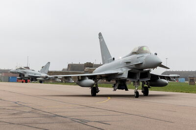 伊朗戰後規劃曝　英軍部署「颱風戰機」巡航荷莫茲