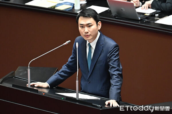 ▲▼立委陳冠廷國是論壇發言。（圖／記者李毓康攝）