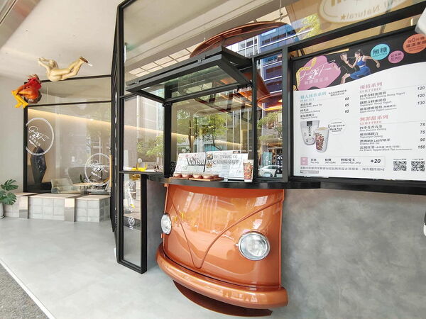 ▲▼Bigtom(無罪甜生活) 美國冰淇淋咖啡館內湖店。（圖／WISELY`S 拍拍照寫寫字授權提供）