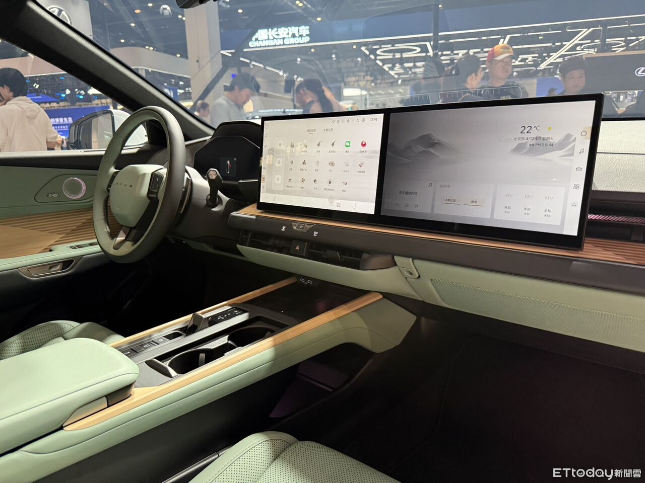 ▲LEXUS,ES（圖／記者徐煜展攝）