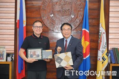 城市外交再升級！黃偉哲訪阿克蘭賀70週年　長灘島打響「下一站台南」