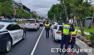 鐵人三項賽事湧入人潮！台東警加強疏導　維護交通順暢