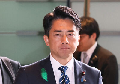 防衛大臣去哪了？強震「人在高級燒肉店」　海嘯警報後用餐2小時