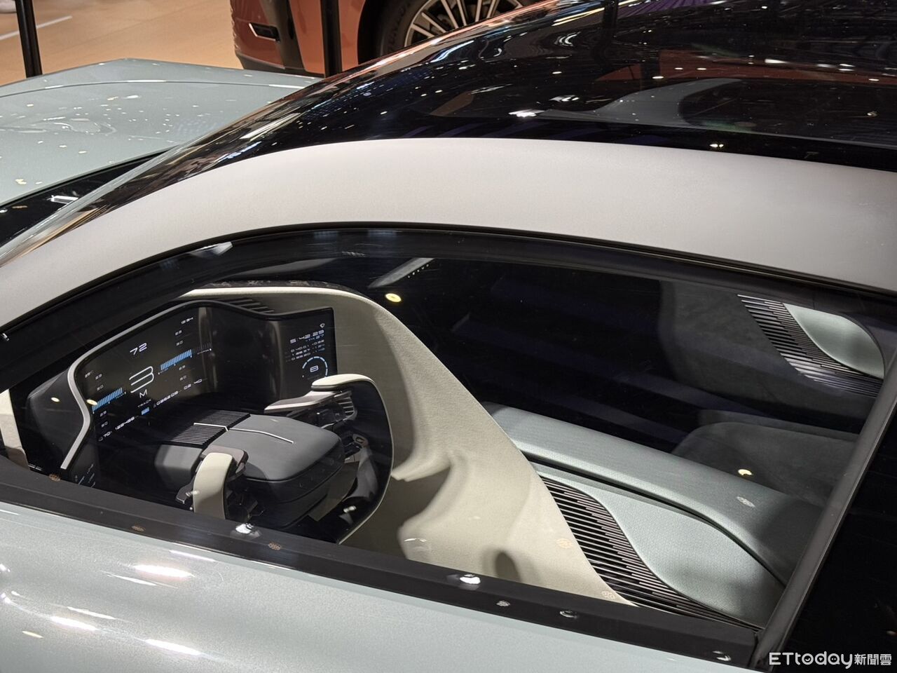 ▲Lexus LFA回來了！這次不吃油，改以纯電的概念車回歸。（圖／記者徐煜展攝）