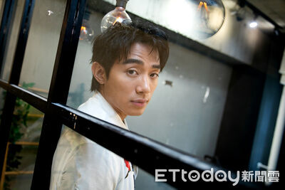 專訪／BL男星放閃太激烈「肌肉撕裂傷」　劇痛爬到廁所…流下男兒淚