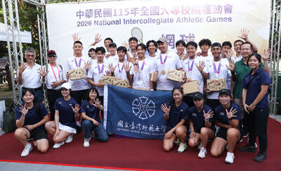 王愷翊扛單打旗開得勝、邱祐辰／周曉風雙打關門　台師大網球男團五連霸