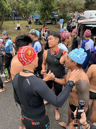 ▲楊祐寧完賽鐵人三項226K。（圖／玩下娛樂提供）