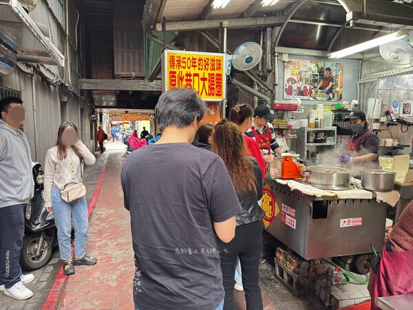 ▲▼菊姐大腸圈（原孝三路三兄弟）。（圖／陳小可的吃喝玩樂授權提供）