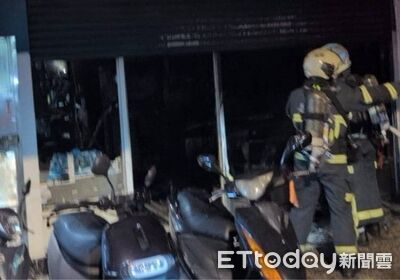 台北社子街暗夜火警!1樓竄火舌濃煙 屋主目睹「當場嚇昏」送醫