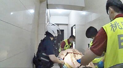 持鋸齒刀割喉女友！她裸身衝超商求救險死　恐怖男一審判6年