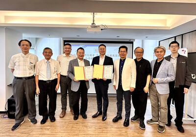 商總、壯世代教科文總會簽署合作備忘錄 推壯世代人才與智慧平台
