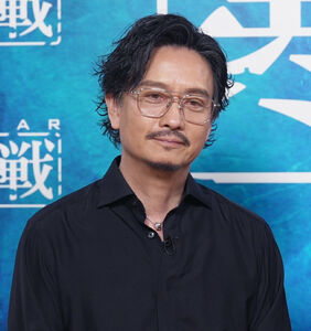 吳慷仁被狂搧24耳光「打到臉腫泛淚」 謝君豪認來真的:手都痛了