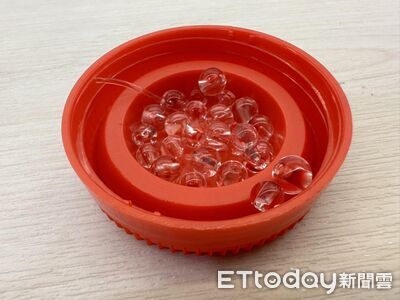 入珠27顆「中間還串起來」痛炸求救! 醫開刀驚:你賺爛了