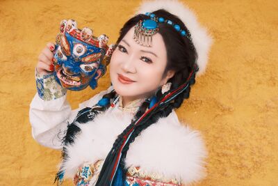 白冰冰圓夢挑戰極限　登布達拉宮感動落淚