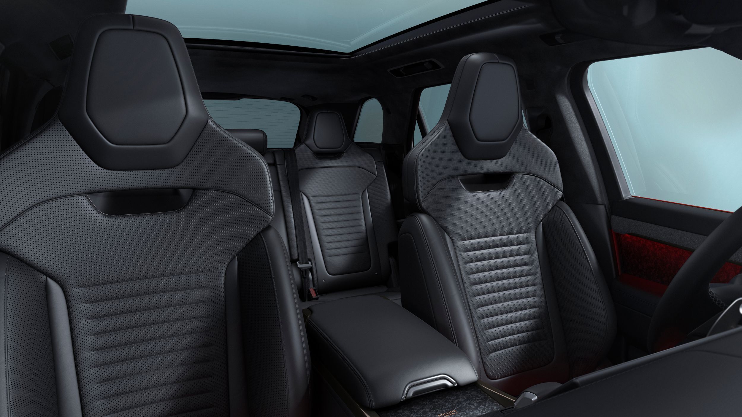 ▲Range Rover Sport推超帥特仕車！台灣開始接單。（圖／翻攝自Range Rover）