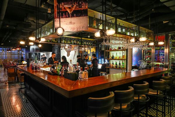 ▲▼Mad Cow Saigon。（圖／部落客混血珊莎的奇幻旅程授權提供）