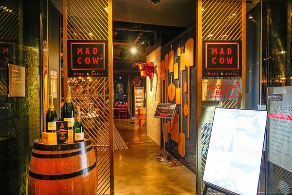 ▲▼Mad Cow Saigon。（圖／部落客混血珊莎的奇幻旅程授權提供）