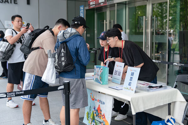 ▲味全龍響應五月Team Dragons台北城市月　多元入場回饋邀市民共襄盛舉             。（圖／味全龍提供）