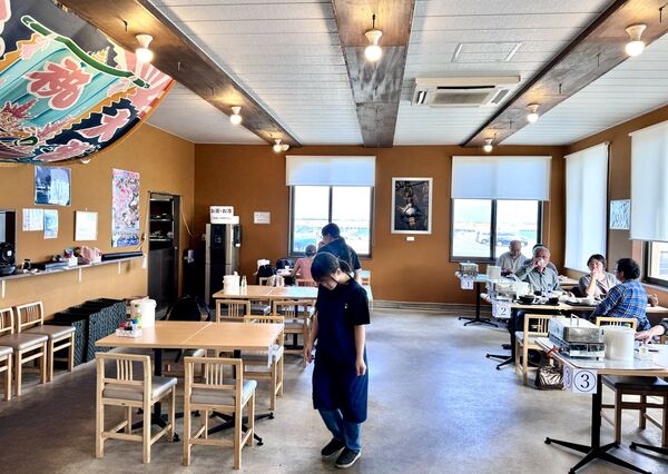 ▲▼漁師直營海鮮食堂 いさばや。（圖／部落客小虎食夢網授權提供）