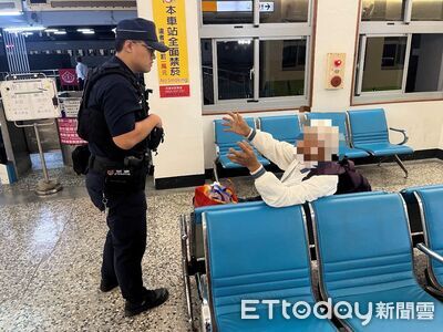 搭火車提早下車他嚇壞　太麻里暖警伸援手助平安返家