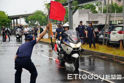 重機警力換血！台南交警嚴選新血　280公斤重機實測拚實力
