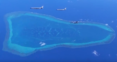 「我盯住了，它跑不掉！」　解放軍南部戰區黃岩島海空戰備警巡